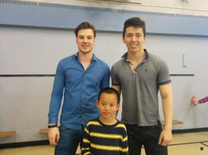 Kenneth won a free chess lesson given by GM Eric Hansen.